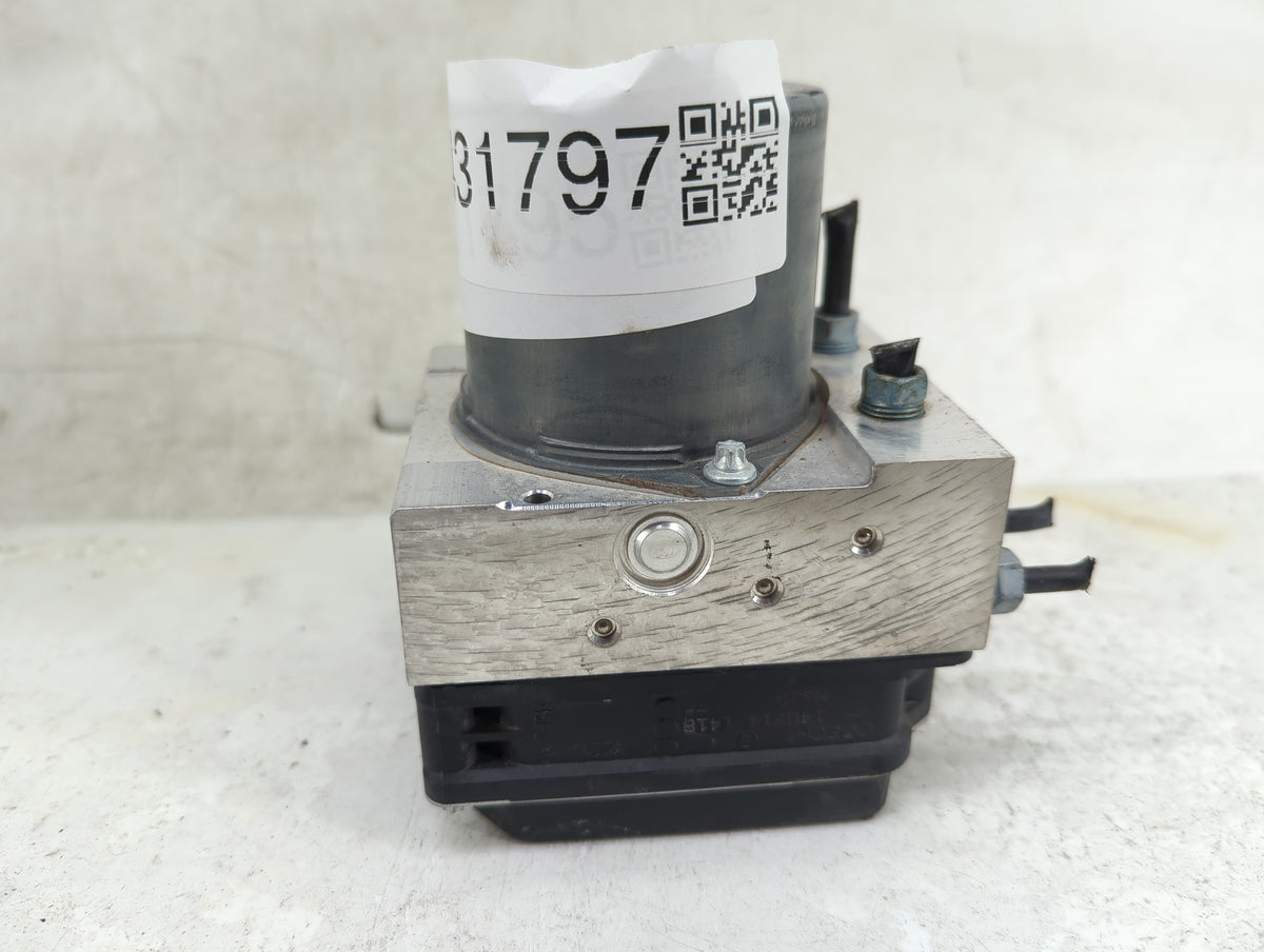 2013-2015 Bmw X1 Anti-Lock Brake ABS Pump Module Actuator OEM P/N:6768550-01 Fits Fits 2013 2014 2015 OEM Used Auto Parts - 
