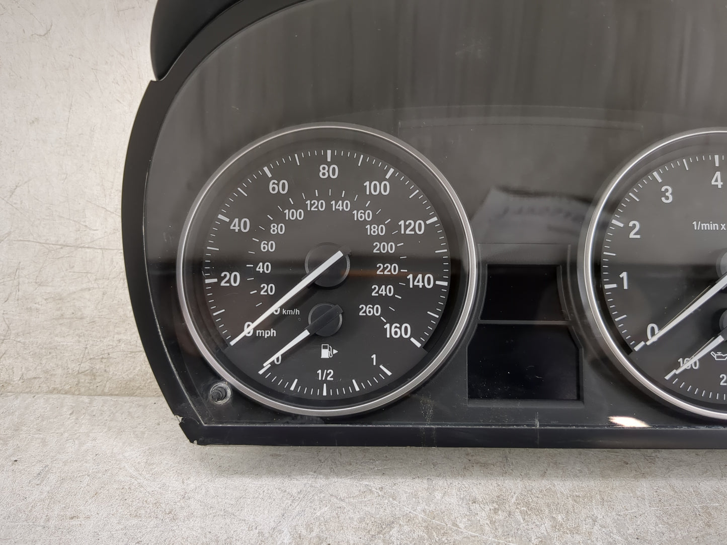2013-2015 Bmw X1 Instrument Cluster Speedometer Gauges P/N:9284266-02 A2C82645000 Miles:46K Fits OEM Used Auto Parts - Oemus