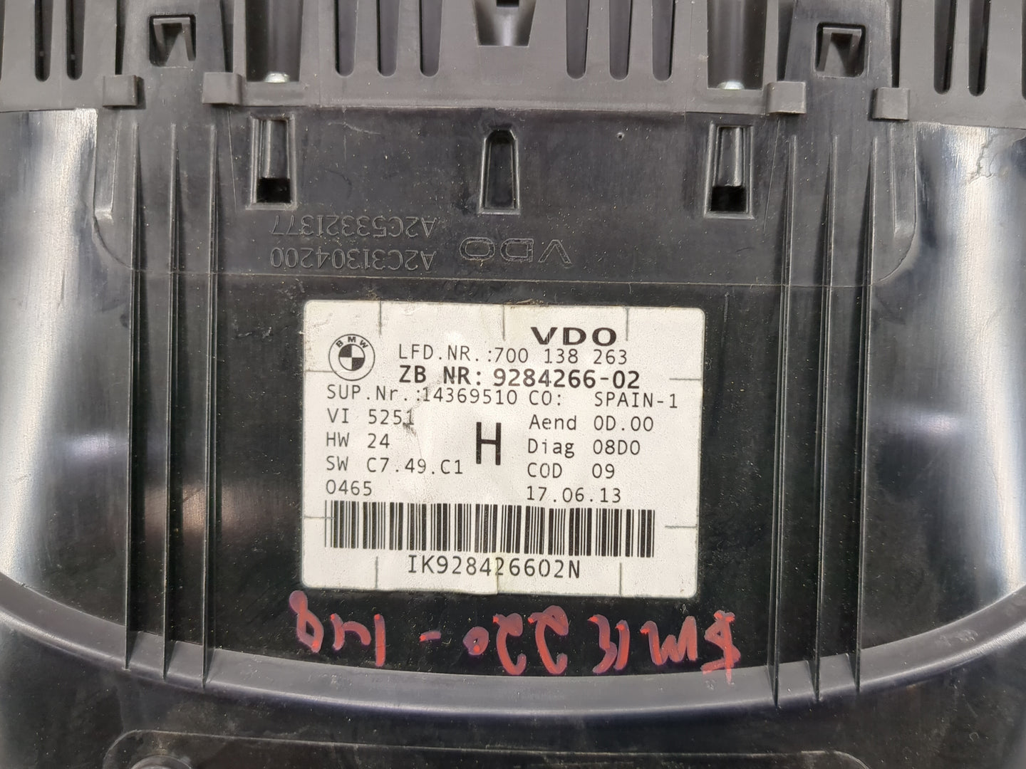 2013-2015 Bmw X1 Instrument Cluster Speedometer Gauges P/N:9284266-02 A2C82645000 Miles:46K Fits OEM Used Auto Parts - Oemus