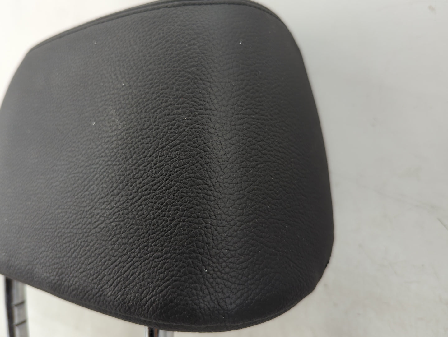 2012-2015 Bmw X1 Headrest Head Rest Front Driver Passenger Seat Fits Fits 2012 2013 2014 2015 OEM Used Auto Parts - Oemuseda