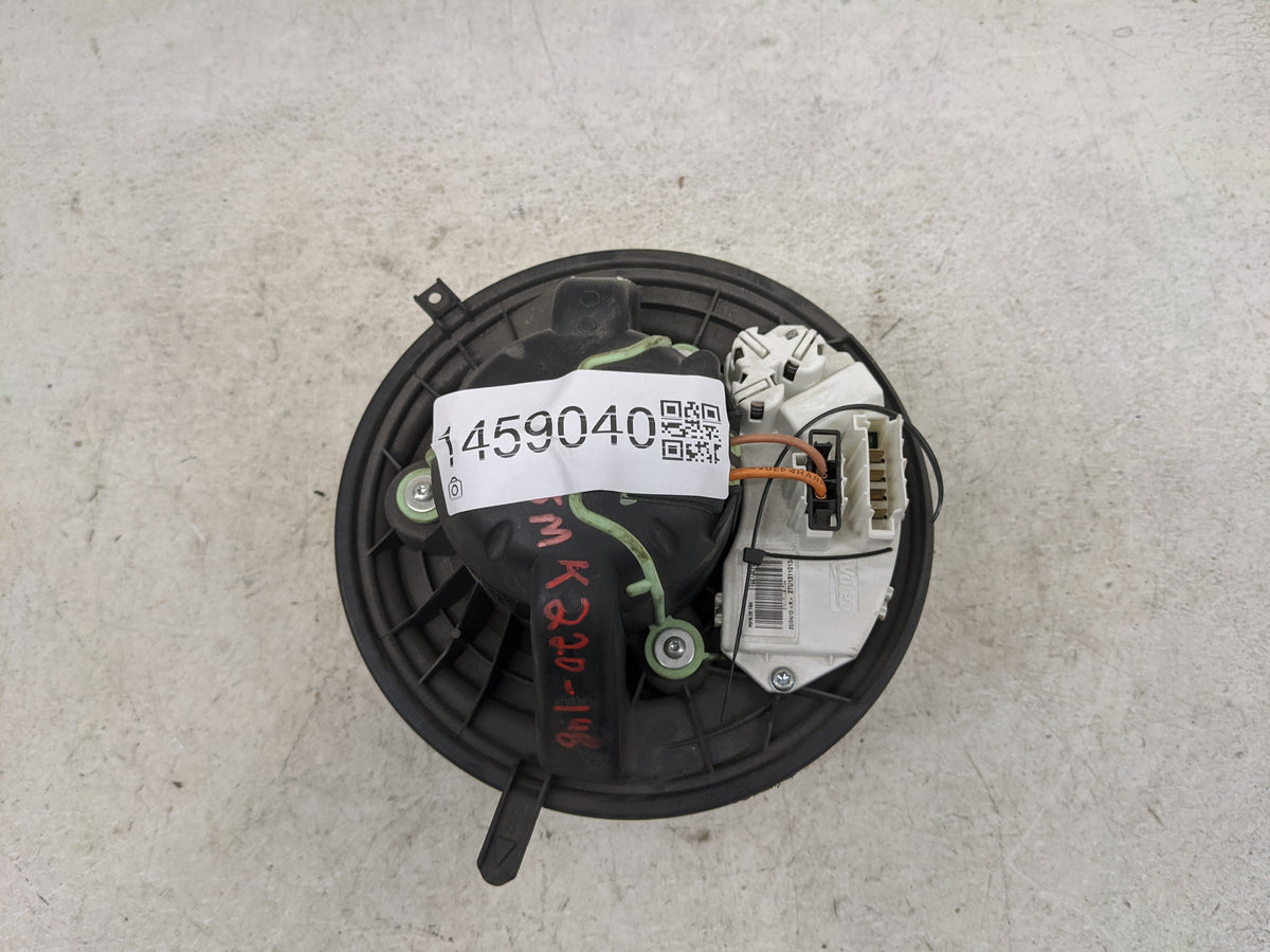 2012-2015 Bmw X1 Heater AC Blower Motor P/N:T1021327U 9928496 Fits OEM Used Auto Parts - Oemusedautoparts1.com