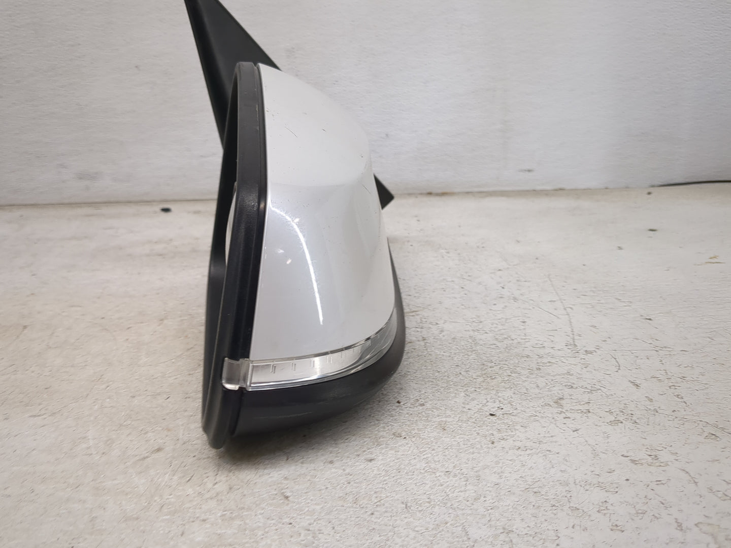 2013-2015 Bmw X1 Passenger Side View Mirror - Right Door Mirror OEM Used - Oemusedautoparts1.com