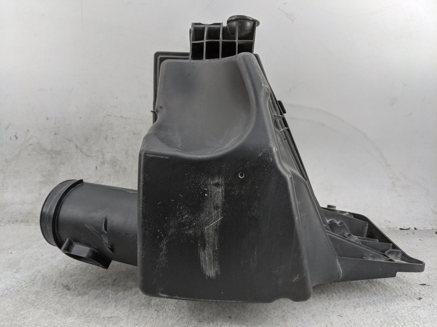 2012-2015 Bmw X1 Air Cleaner Intake-duct Hose Tube - Oemusedautoparts1.com