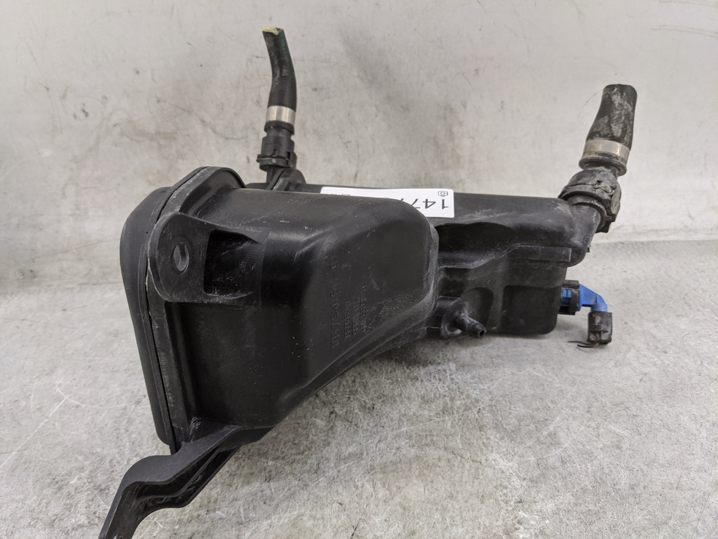 2012-2015 Bmw X1 Radiator Coolant Overflow Expansion Tank Bottle 1477093 - Oemusedautoparts1.com