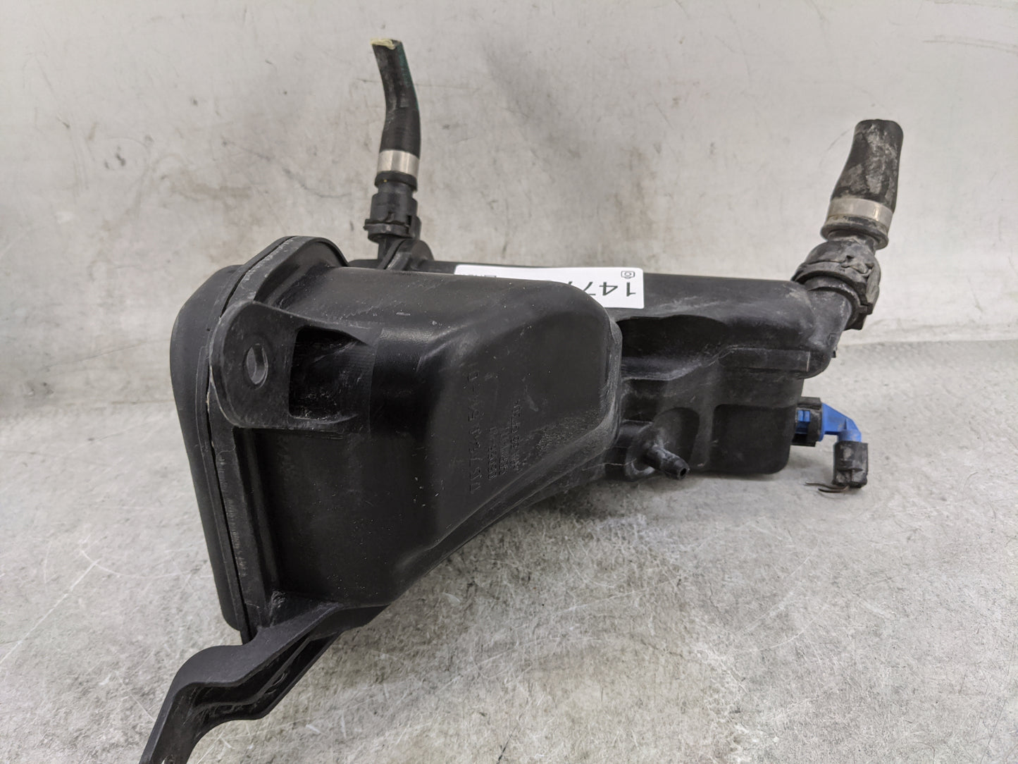 2012-2015 Bmw X1 Radiator Coolant Overflow Expansion Tank Bottle 1477093 - Oemusedautoparts1.com