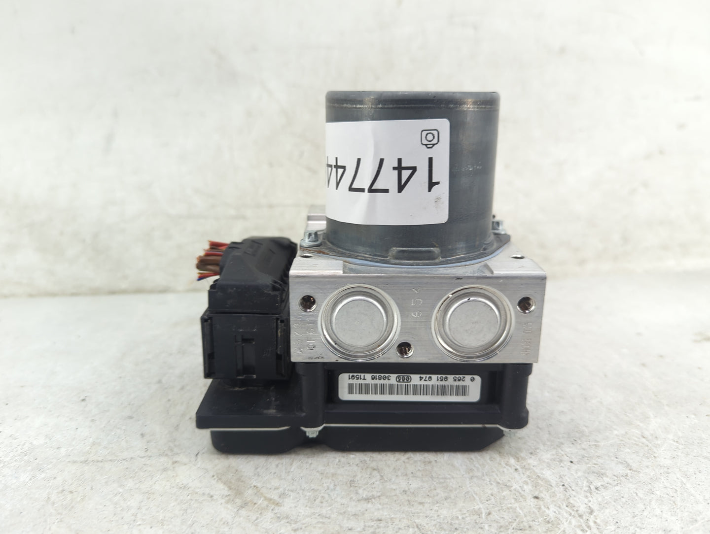 2013-2015 Bmw X1 ABS Pump Control Module Replacement P/N:0265239286 34516768550-01, 0265951974 Fits Fits 2013 2014 2015 OEM 