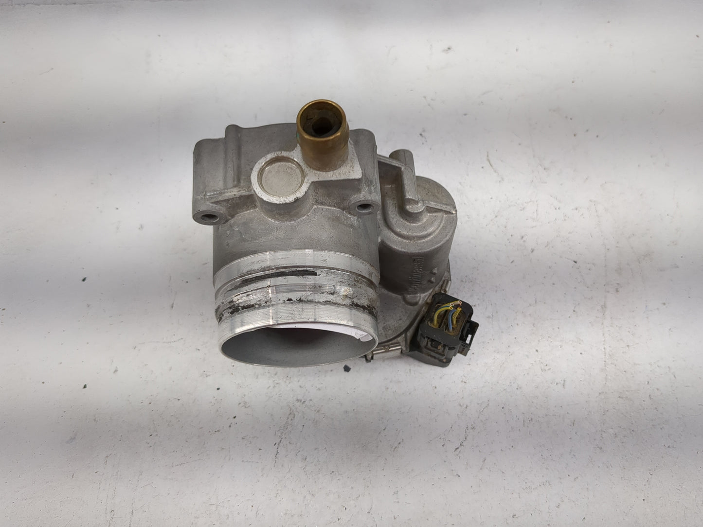 2012-2015 Bmw X1 Throttle Body P/N:13547588625-03 A2C83786800 Fits Fits 2012 2013 2014 2015 2016 2017 2018 OEM Used Auto Par