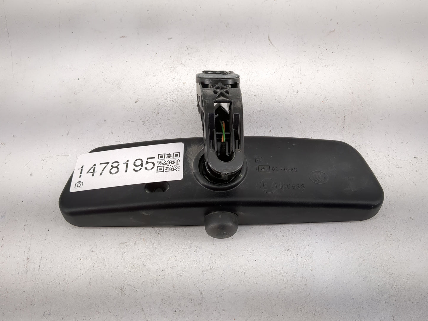 2014 Bmw X1 Interior Rear View Mirror Replacement OEM P/N:9218040 010588 Fits OEM Used Auto Parts - Oemusedautoparts1.com