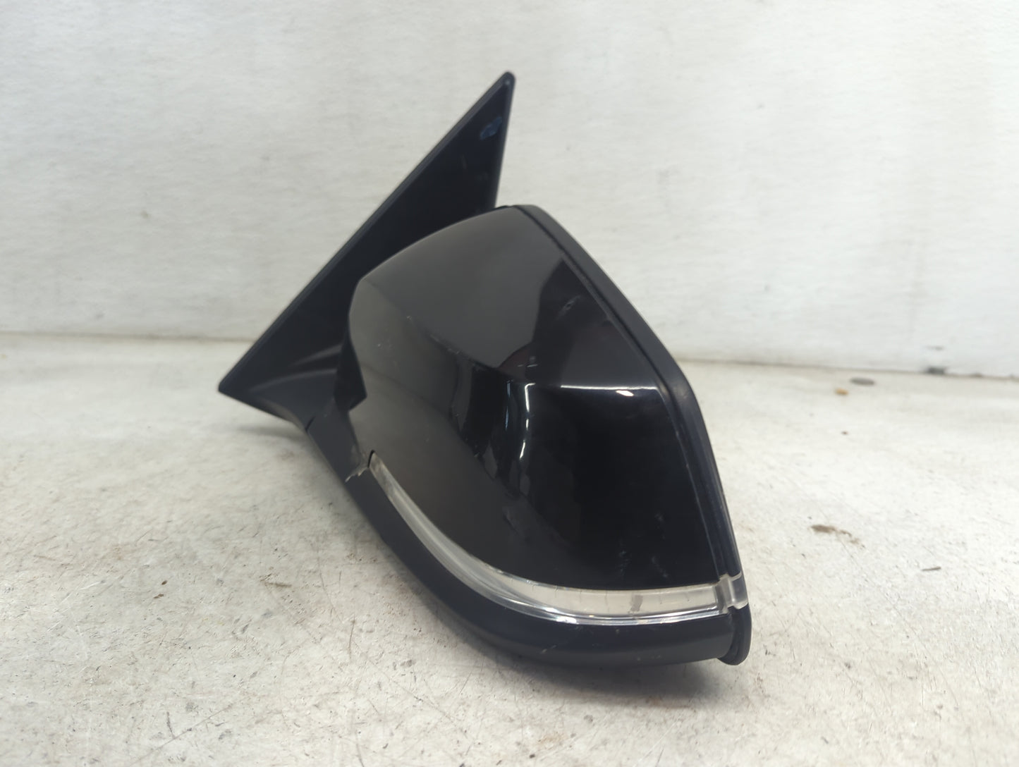2013-2015 Bmw X1 Driver Side View Mirror - Left Door Mirror OEM Used - Oemusedautoparts1.com