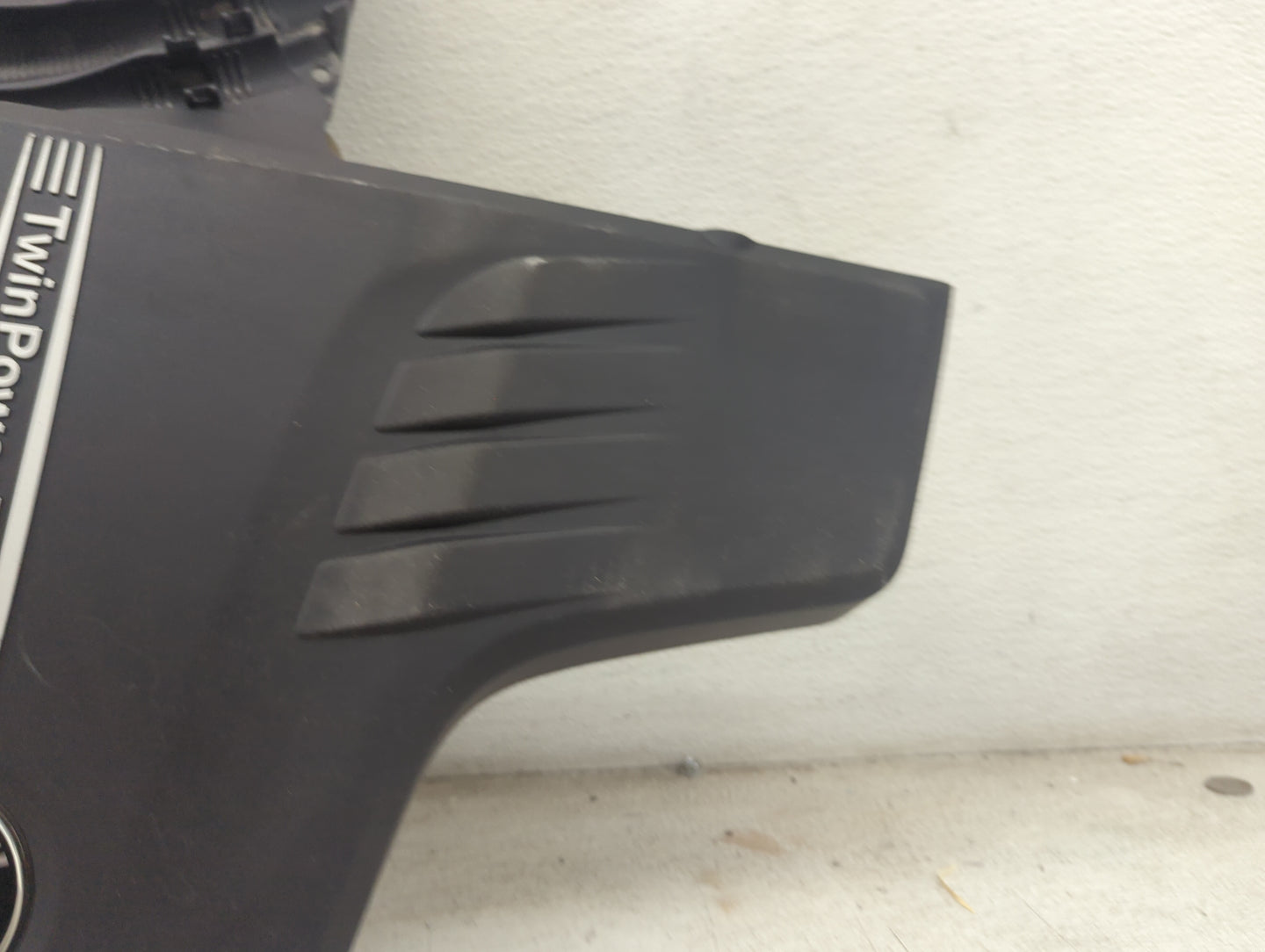 2014 Bmw X1 Engine Cover - Oemusedautoparts1.com