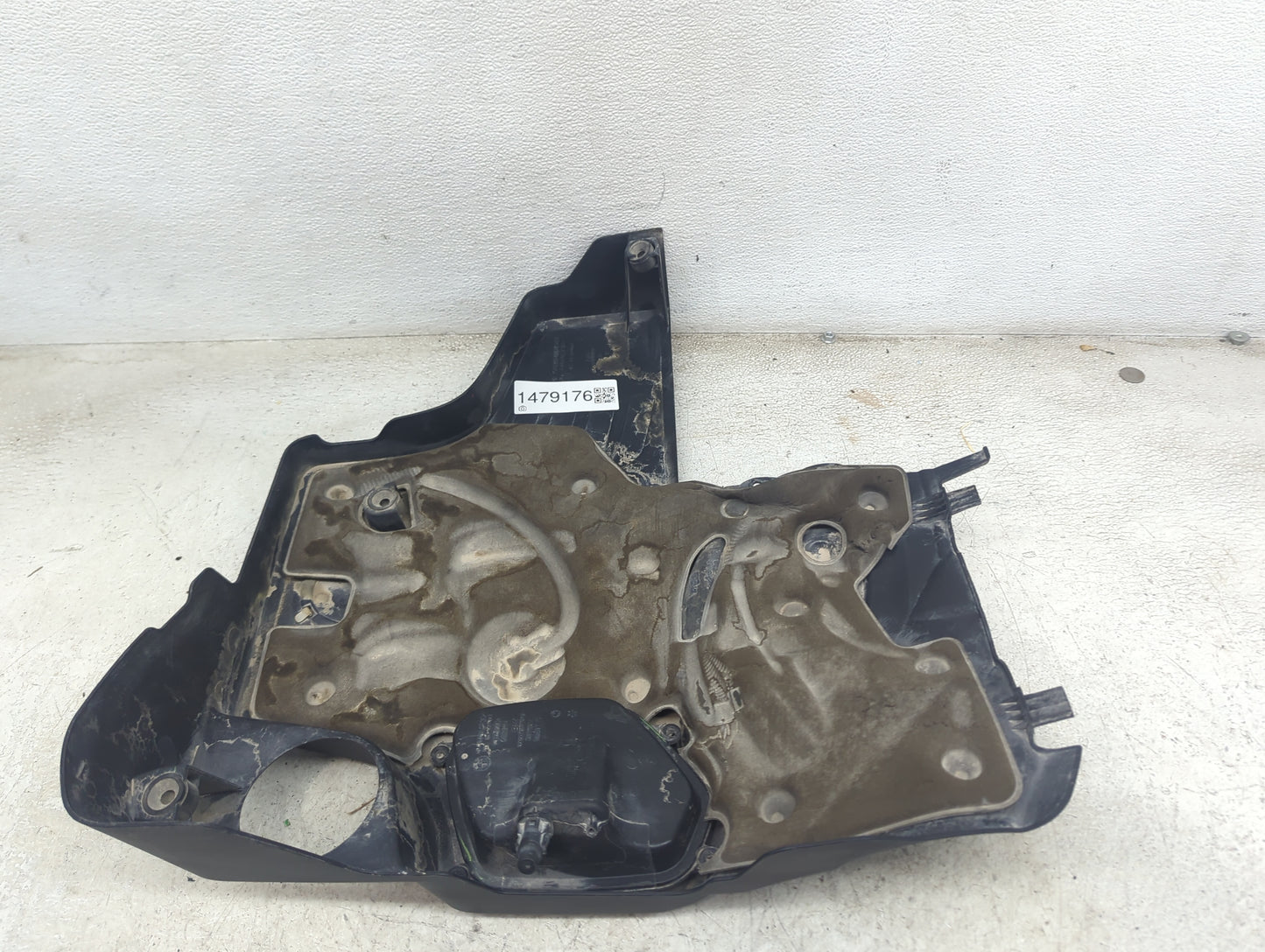 2014 Bmw X1 Engine Cover - Oemusedautoparts1.com