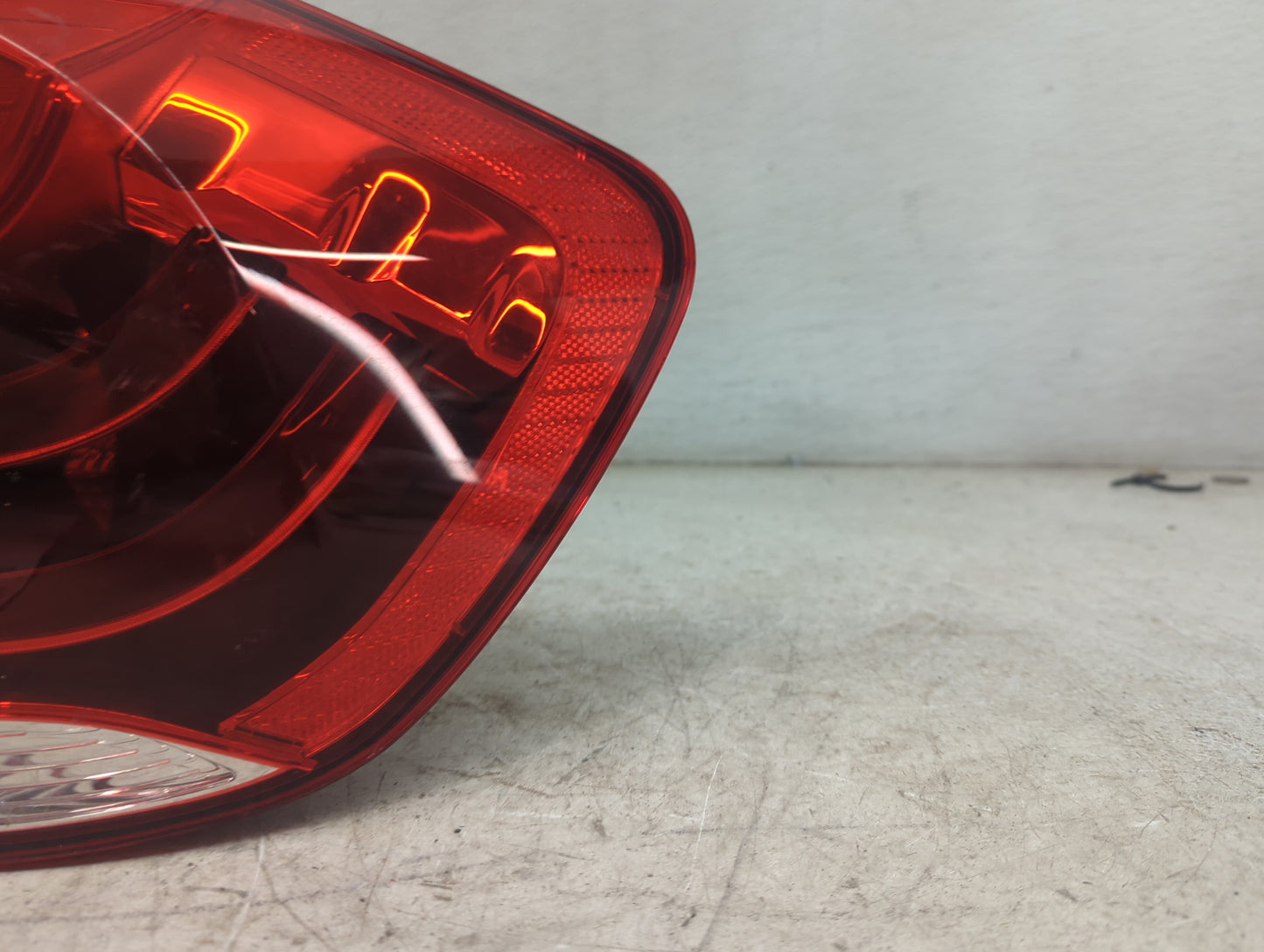 2012-2015 Bmw X1 Tail Light Assembly Passenger Right OEM P/N:63 21 2 990 112-09 034A650 Fits Fits 2012 2013 2014 2015 OEM Us