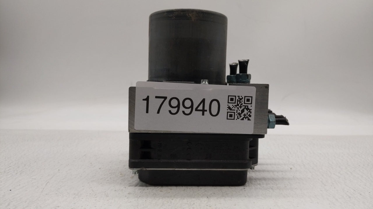 2012-2015 Bmw X1 ABS Pump Control Module Replacement P/N:6791272 Fits Fits 2012 2013 2014 2015 OEM Used Auto Parts - Oemused