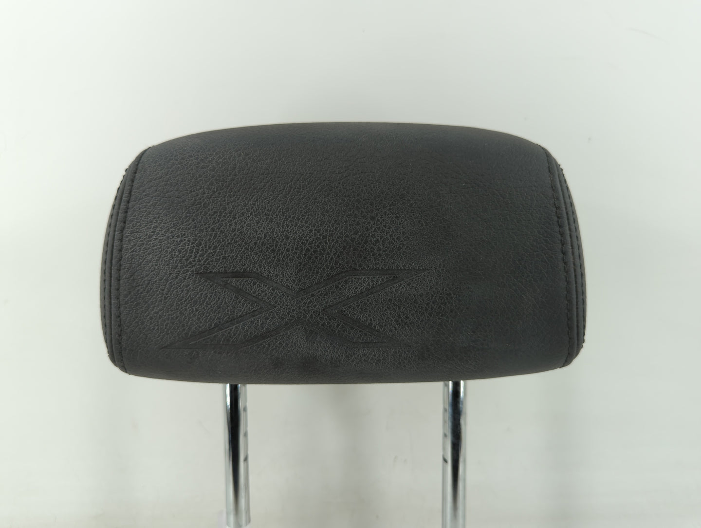 2012-2015 Bmw X1 Headrest Head Rest Rear Seat Fits Fits 2012 2013 2014 2015 OEM Used Auto Parts - Oemusedautoparts1.com