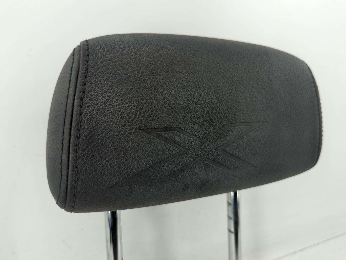 2012-2015 Bmw X1 Headrest Head Rest Rear Seat Fits Fits 2012 2013 2014 2015 OEM Used Auto Parts - Oemusedautoparts1.com