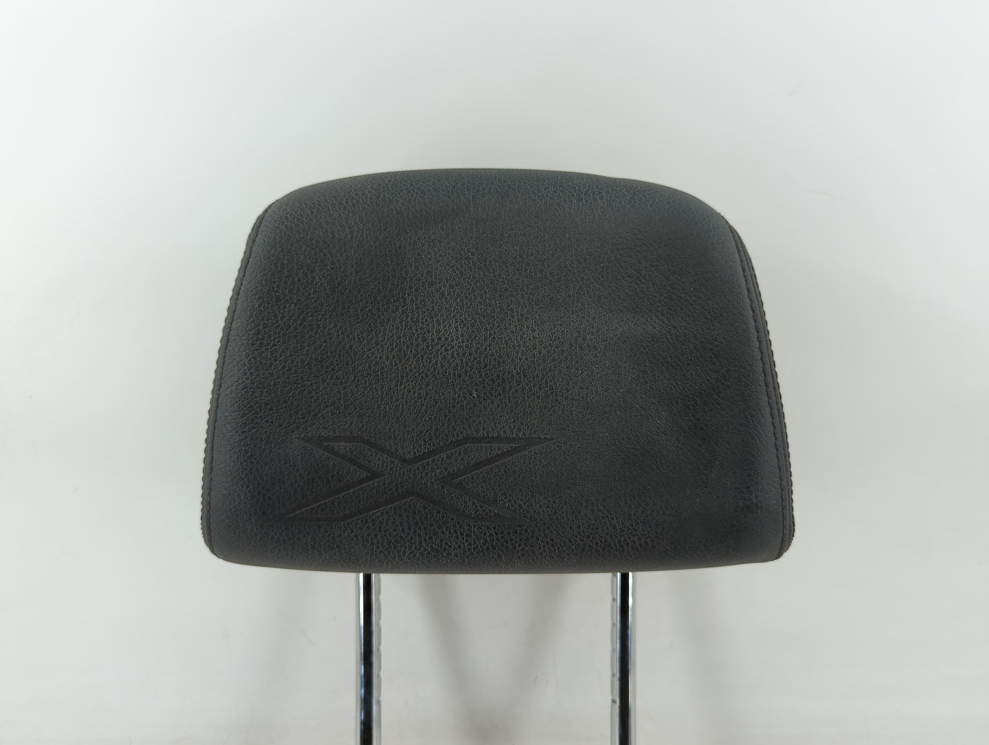 2012-2015 Bmw X1 Headrest Head Rest Rear Seat Fits Fits 2012 2013 2014 2015 OEM Used Auto Parts - Oemusedautoparts1.com