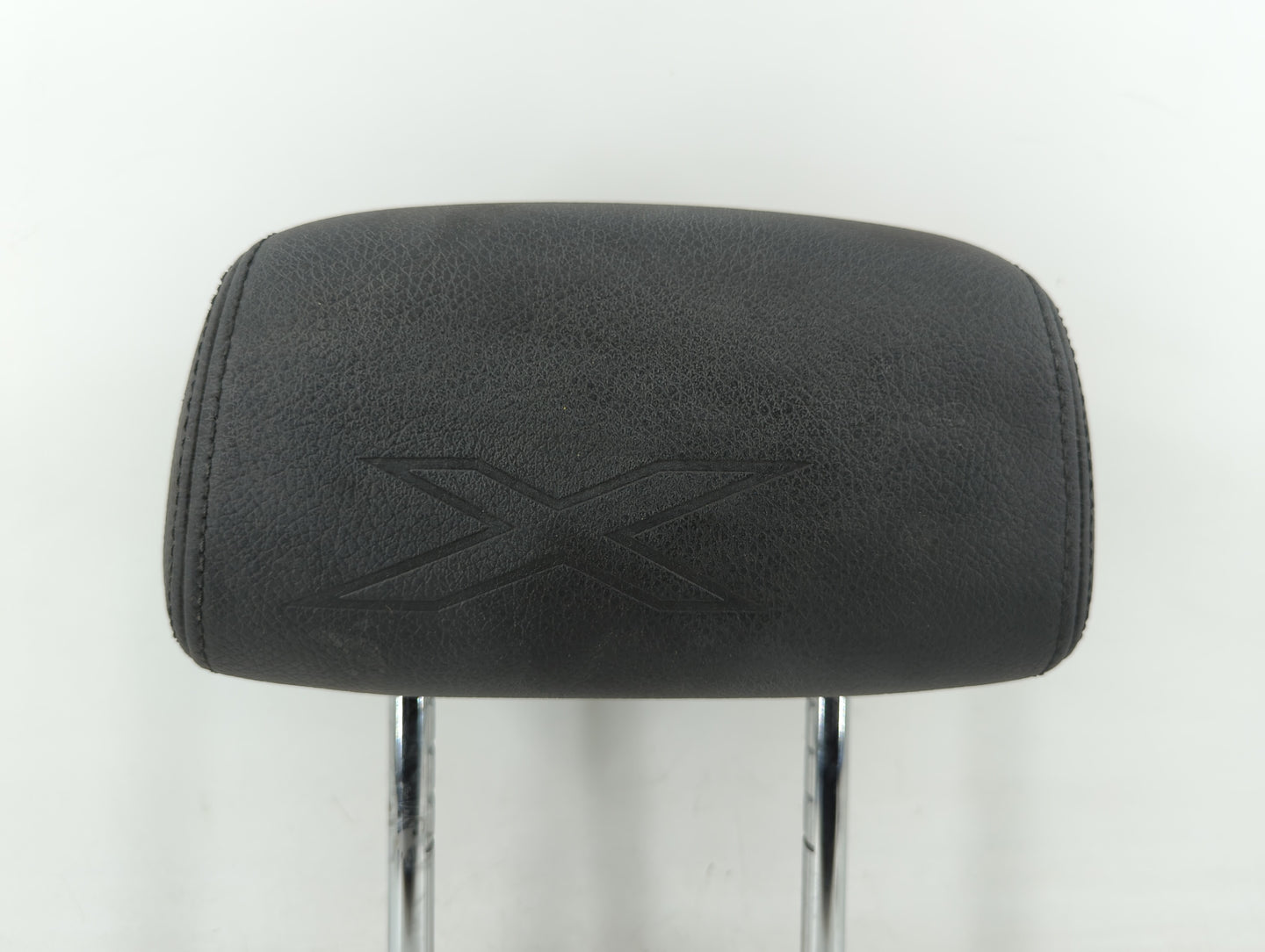 2012-2015 Bmw X1 Headrest Head Rest Rear Seat Fits Fits 2012 2013 2014 2015 OEM Used Auto Parts - Oemusedautoparts1.com