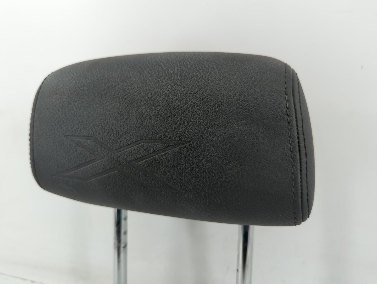2012-2015 Bmw X1 Headrest Head Rest Rear Seat Fits Fits 2012 2013 2014 2015 OEM Used Auto Parts - Oemusedautoparts1.com