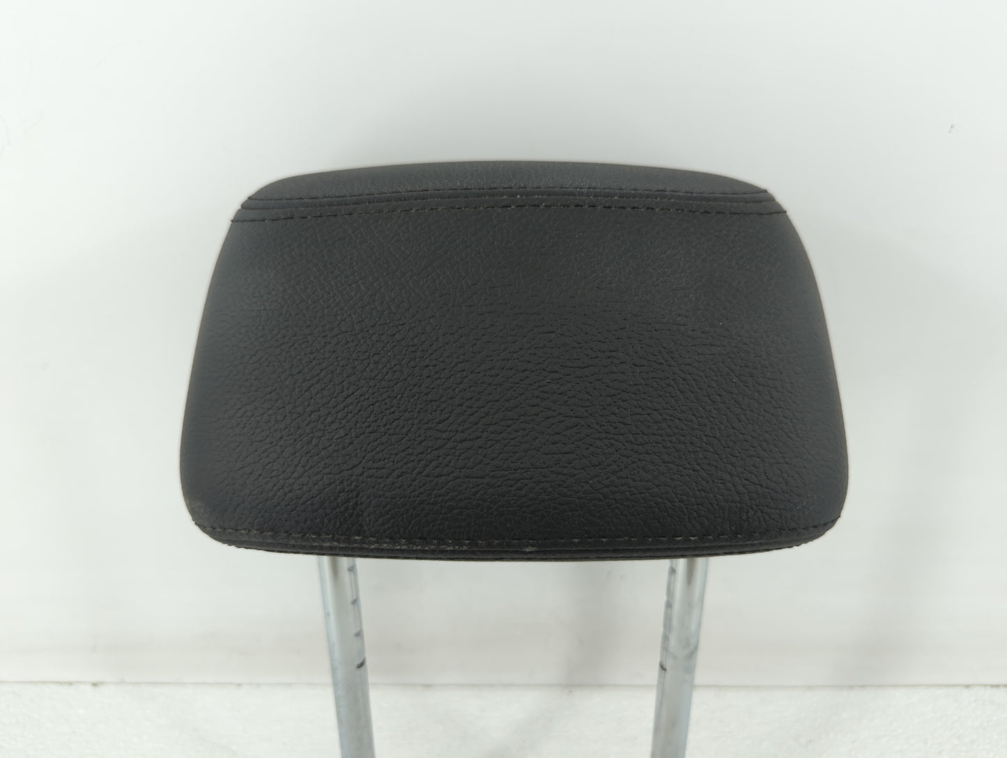 2012-2015 Bmw X1 Headrest Head Rest Rear Seat Fits Fits 2012 2013 2014 2015 OEM Used Auto Parts - Oemusedautoparts1.com