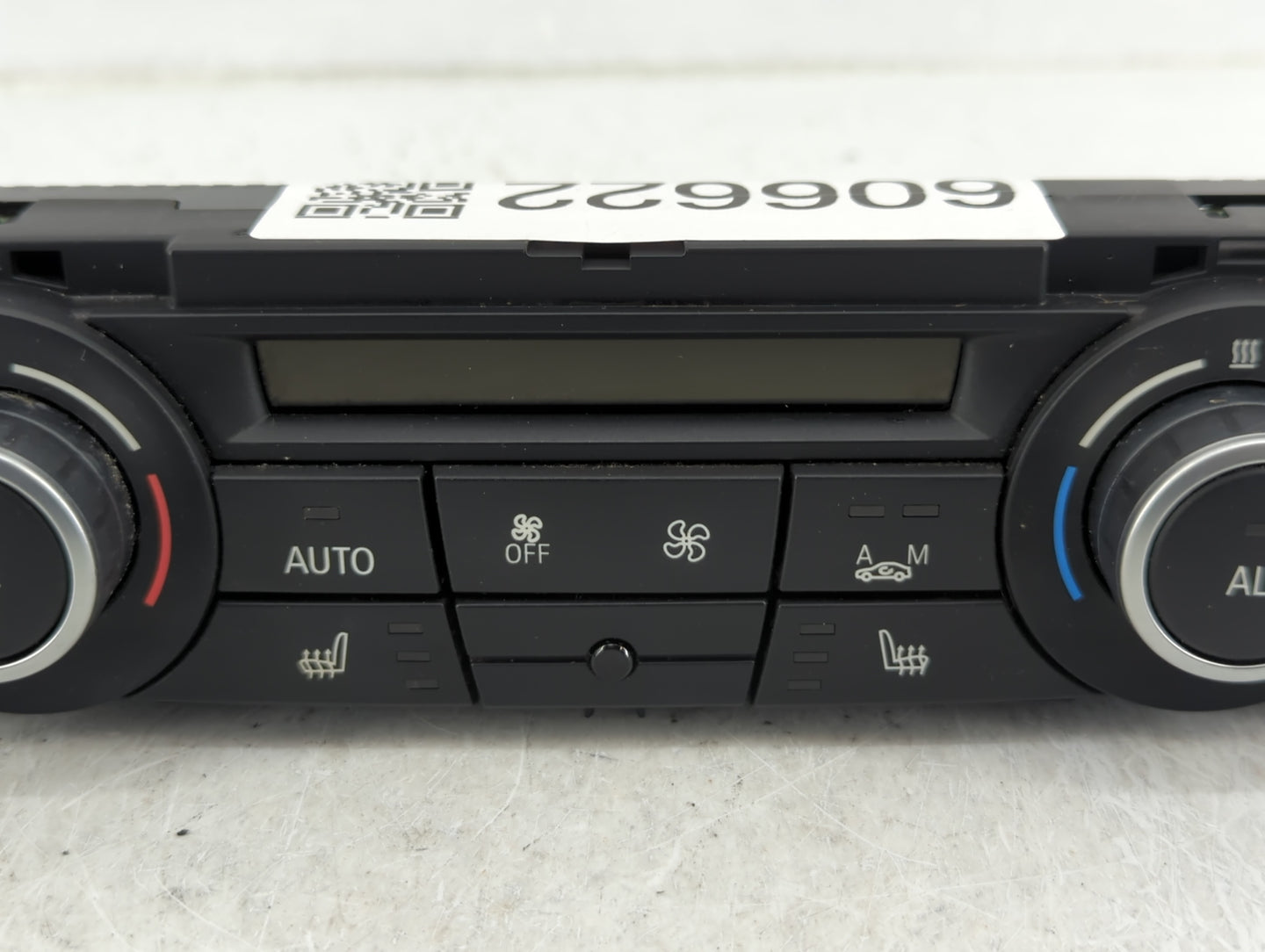 2012-2015 Bmw X1 Climate Control Module Temperature AC/Heater Replacement P/N:6411 9292262-02 Fits OEM Used Auto Parts - Oem