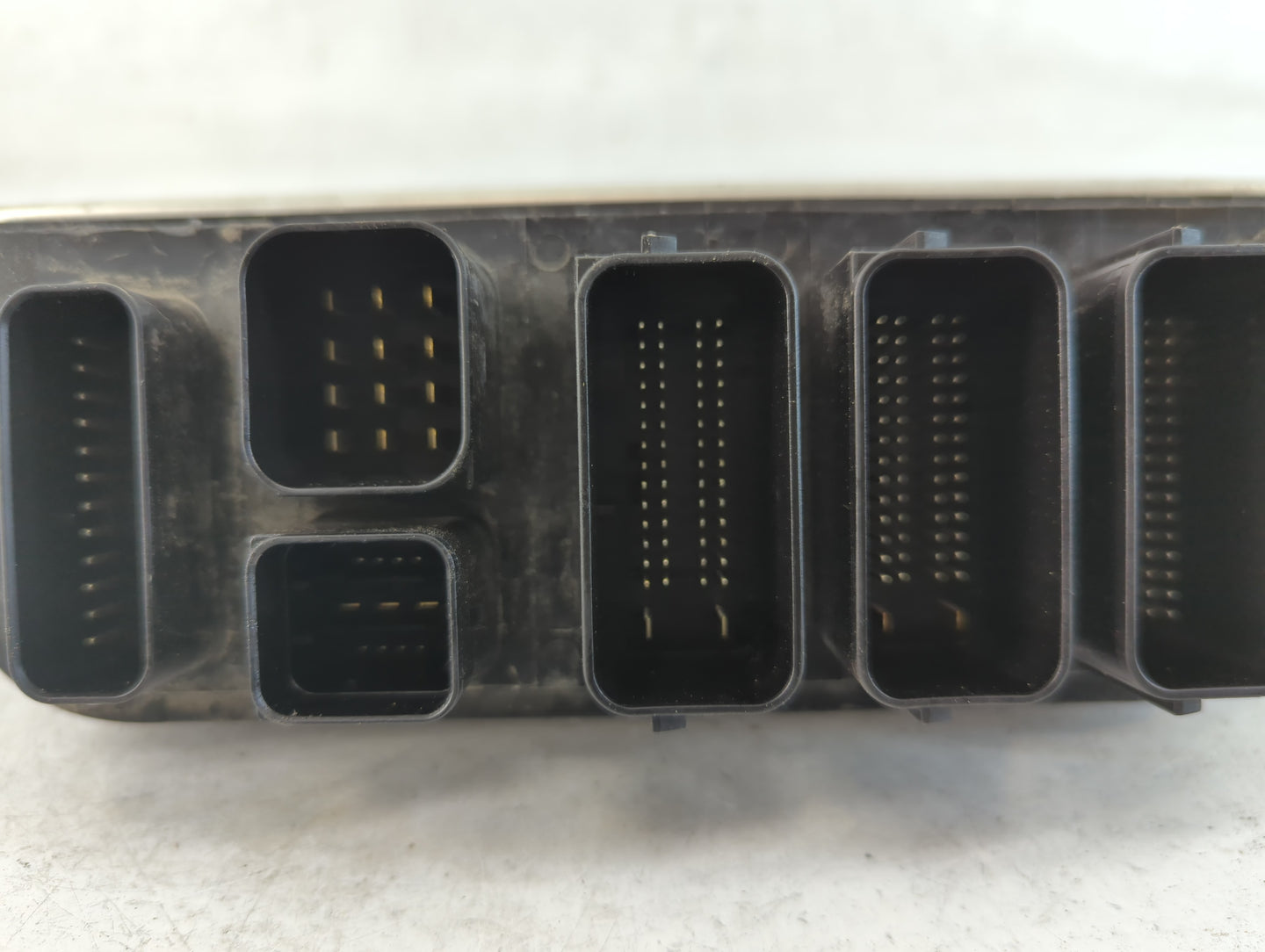 2013-2015 Bmw X1 PCM Engine Control Computer ECU ECM PCU OEM P/N:8 662 8470 -01 Fits Fits 2013 2014 2015 2016 OEM Used Auto 