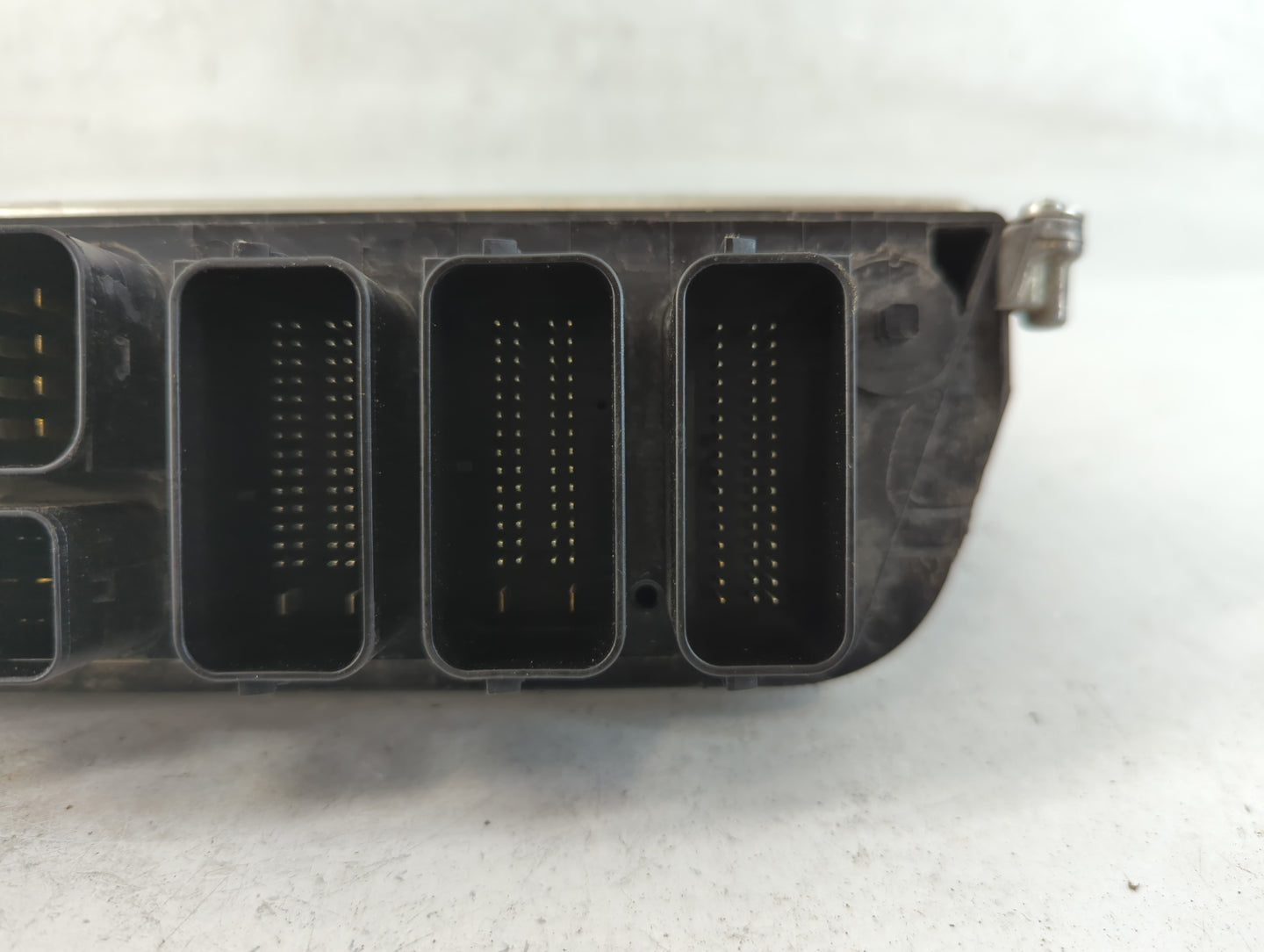 2013-2015 Bmw X1 PCM Engine Control Computer ECU ECM PCU OEM P/N:8 662 8470 -01 Fits Fits 2013 2014 2015 2016 OEM Used Auto 