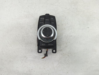 compare product 2014 Bmw X3 Radio AM FM Cd Player Receiver Replacement P/N:9267955-03 65829267955-03, 90120-921/0002 Fits OEM Used Auto Parts