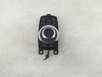 2014 Bmw X3 Radio AM FM Cd Player Receiver Replacement P/N:9267955-03 65829267955-03, 90120-921/0002 Fits OEM Used Auto Part