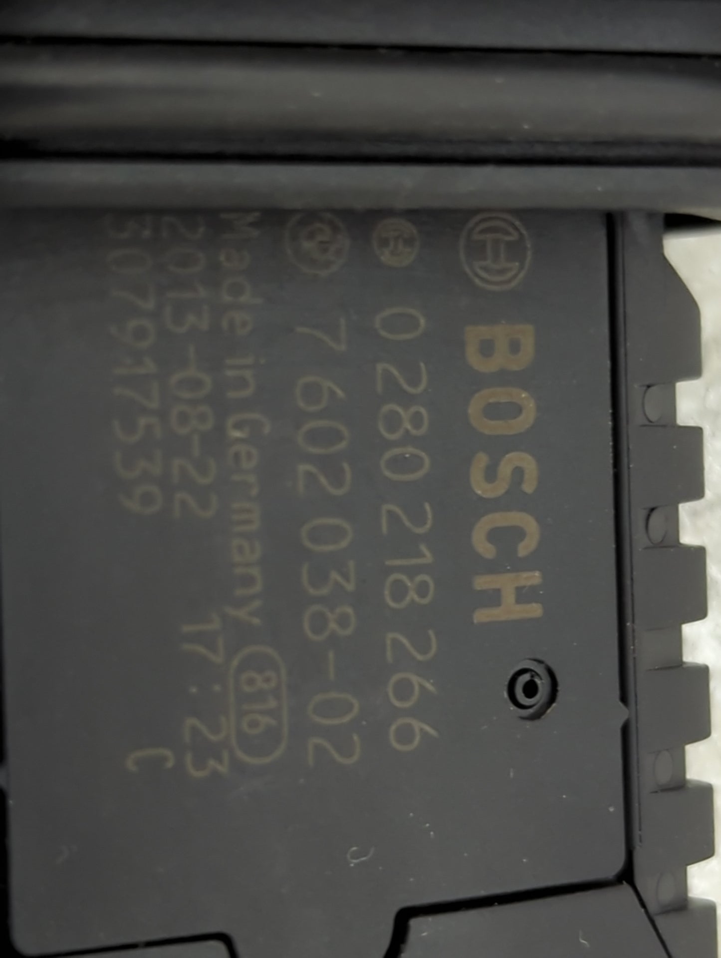 2013-2017 Bmw X3 Mass Air Flow Meter Maf - Oemusedautoparts1.com