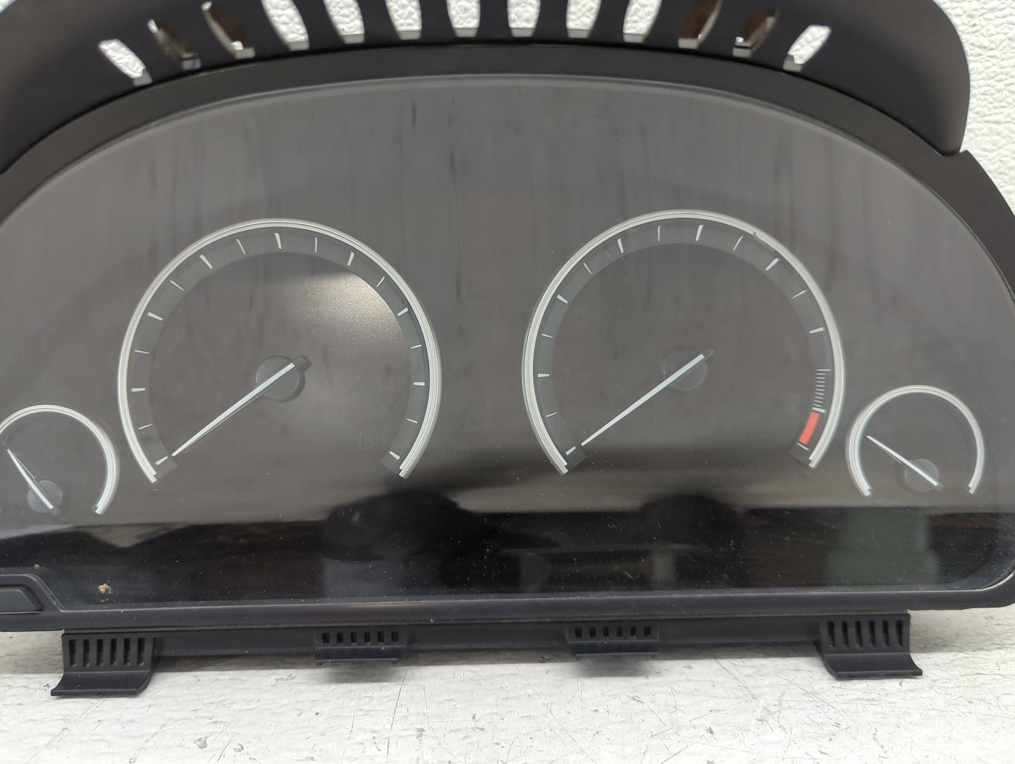 2013-2014 Bmw X3 Instrument Cluster Speedometer Gauges P/N:173884-10 0263724021, 9312038-01 Miles: Fits Fits 2011 2012 2013 