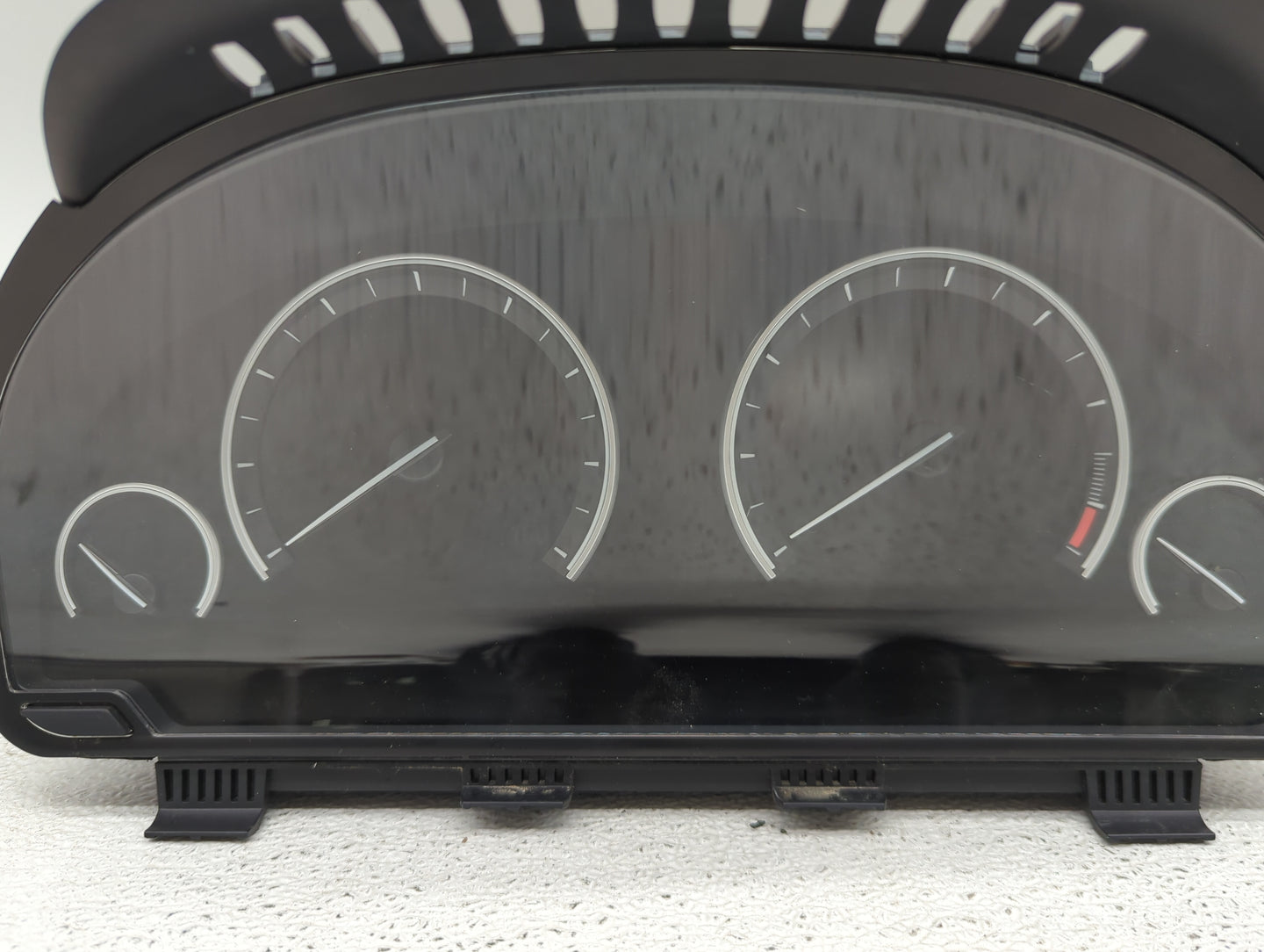2013-2014 Bmw X3 Instrument Cluster Speedometer Gauges P/N:173884-10 0263724021, 9312038-01 Miles: Fits Fits 2011 2012 2013 