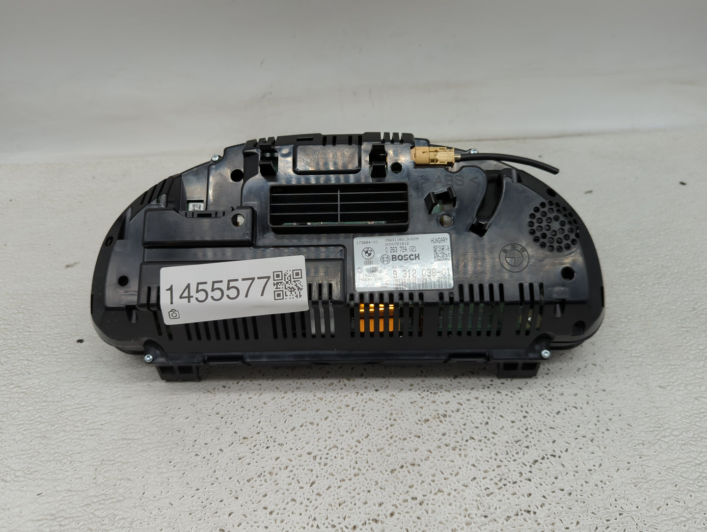 2013-2014 Bmw X3 Instrument Cluster Speedometer Gauges P/N:173884-10 0263724021, 9312038-01 Miles: Fits Fits 2011 2012 2013 
