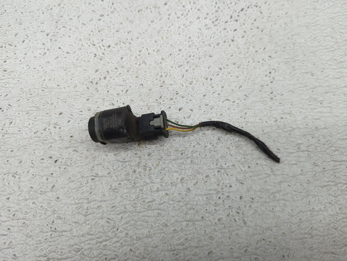 2014 Bmw X3 Front Park Assist Sensor Black - Oemusedautoparts1.com