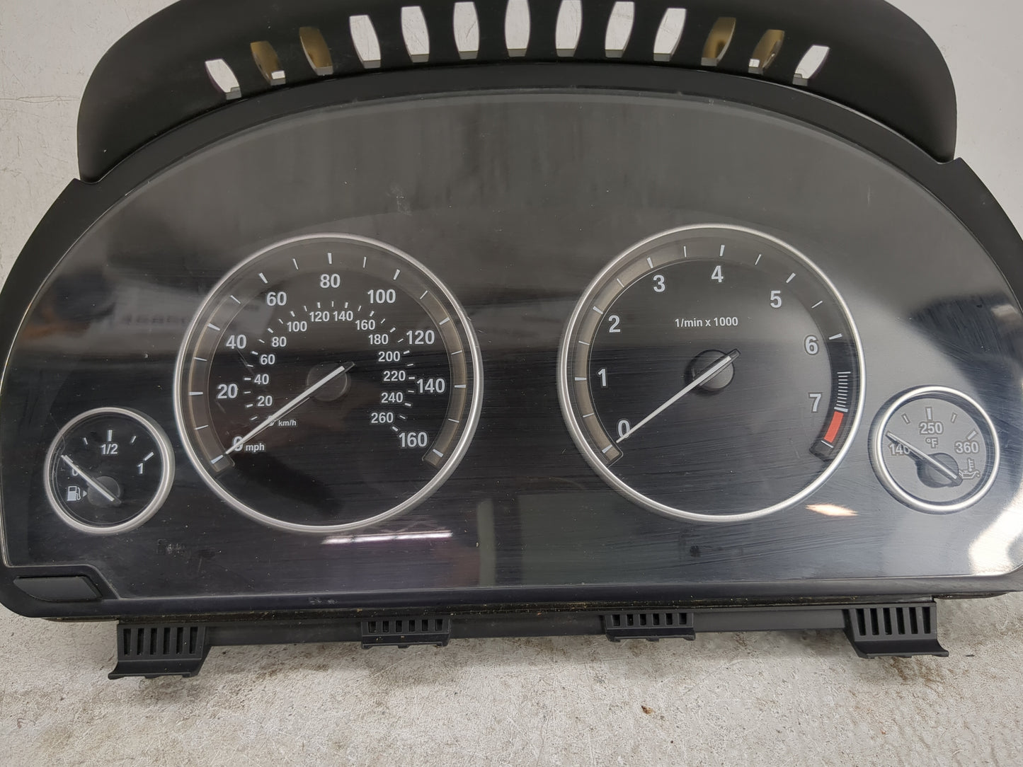 2014-2017 Bmw X3 Instrument Cluster Speedometer Gauges P/N:9339894-01 2633683-02 Miles:122K Fits Fits 2014 2015 2016 2017 20