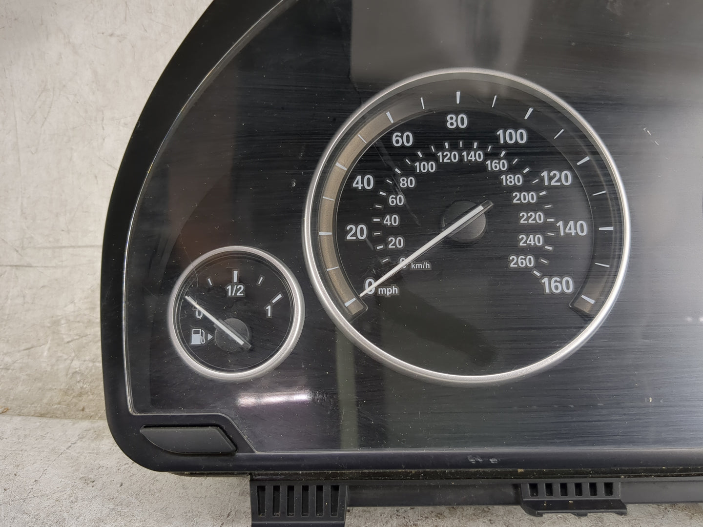 2014-2017 Bmw X3 Instrument Cluster Speedometer Gauges P/N:9339894-01 2633683-02 Miles:122K Fits Fits 2014 2015 2016 2017 20