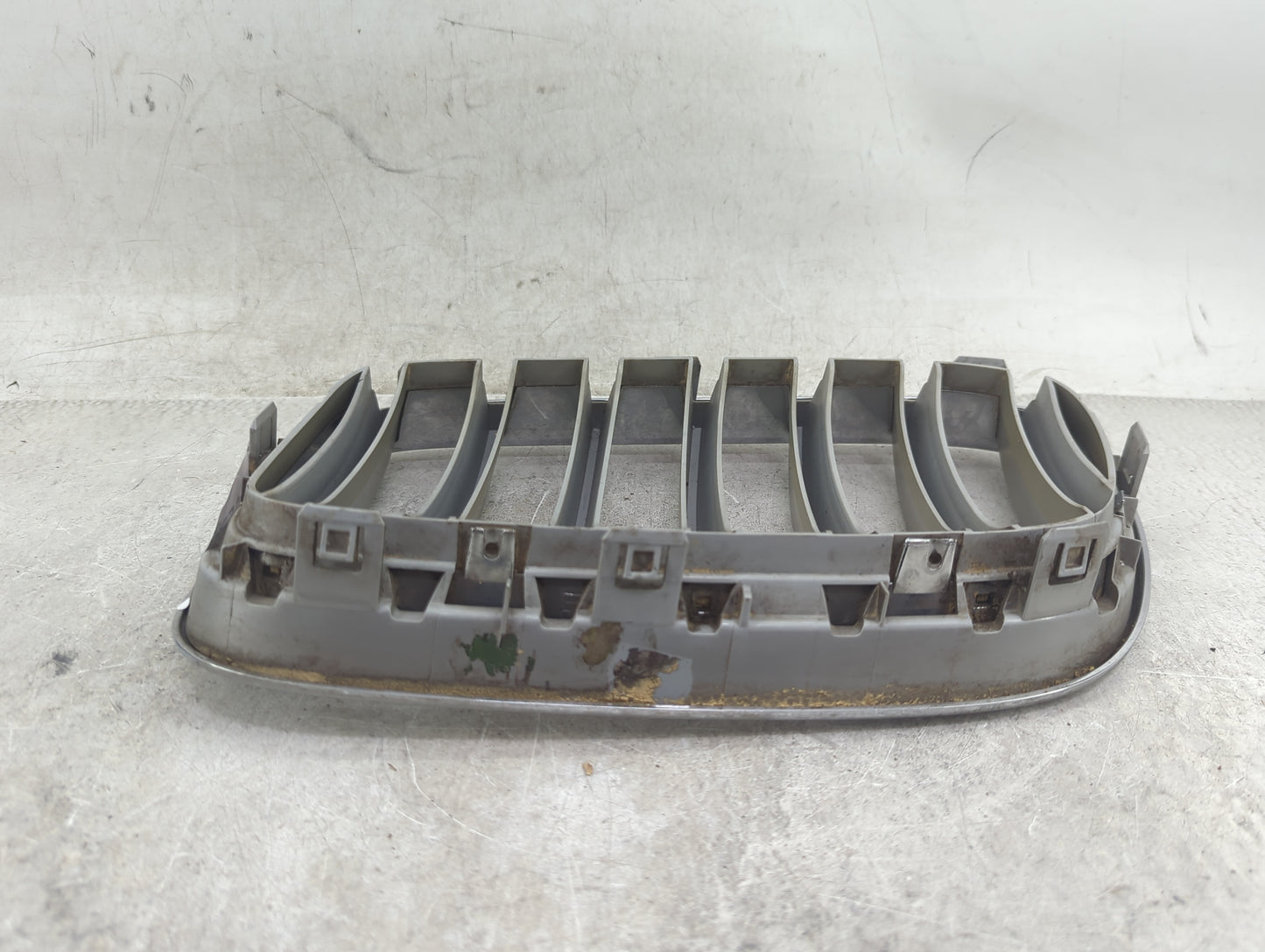 2013-2017 Bmw X3 Front Grille Bumper Not Included - Oemusedautoparts1.com