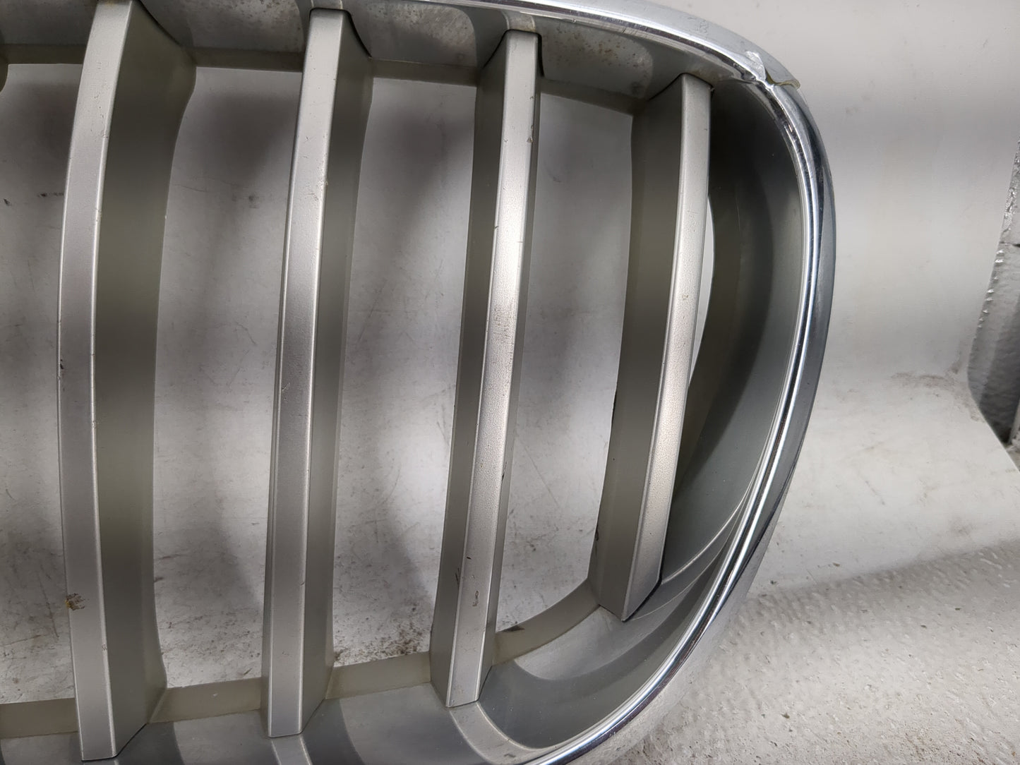 2013-2017 Bmw X3 Front Grille Bumper Not Included 1459889 - Oemusedautoparts1.com