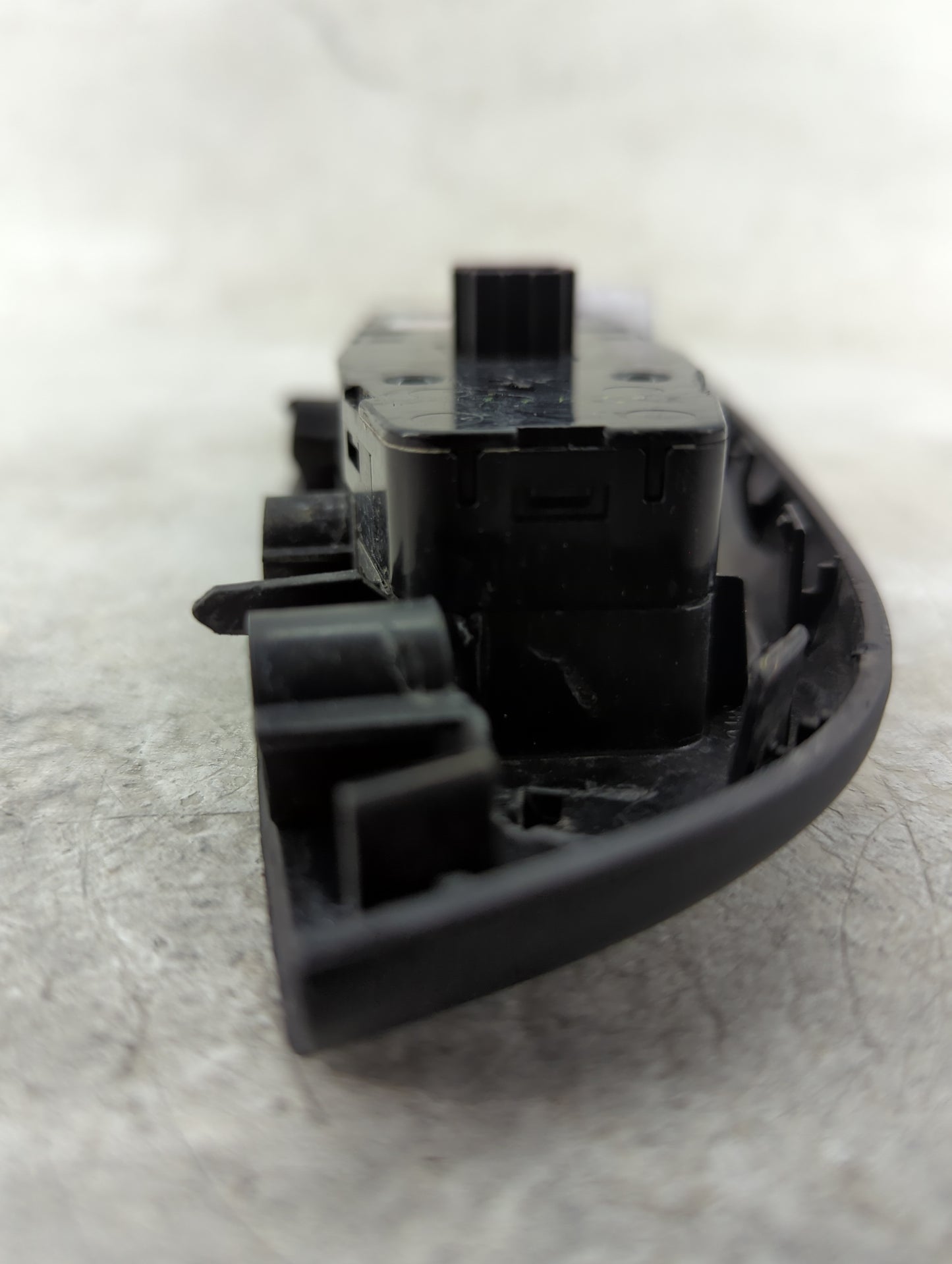 2012-2017 Bmw X3 Master Power Window Switch Replacement Driver Side Left P/N:9208111-02 Fits OEM Used Auto Parts - Oemusedau