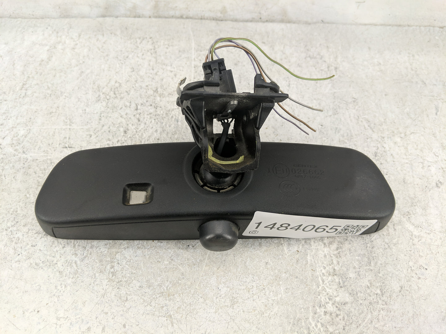 2013-2014 Bmw X3 Interior Rear View Mirror Replacement OEM P/N:E11 026662 GNTX-1005 Fits OEM Used Auto Parts - Oemusedautopa