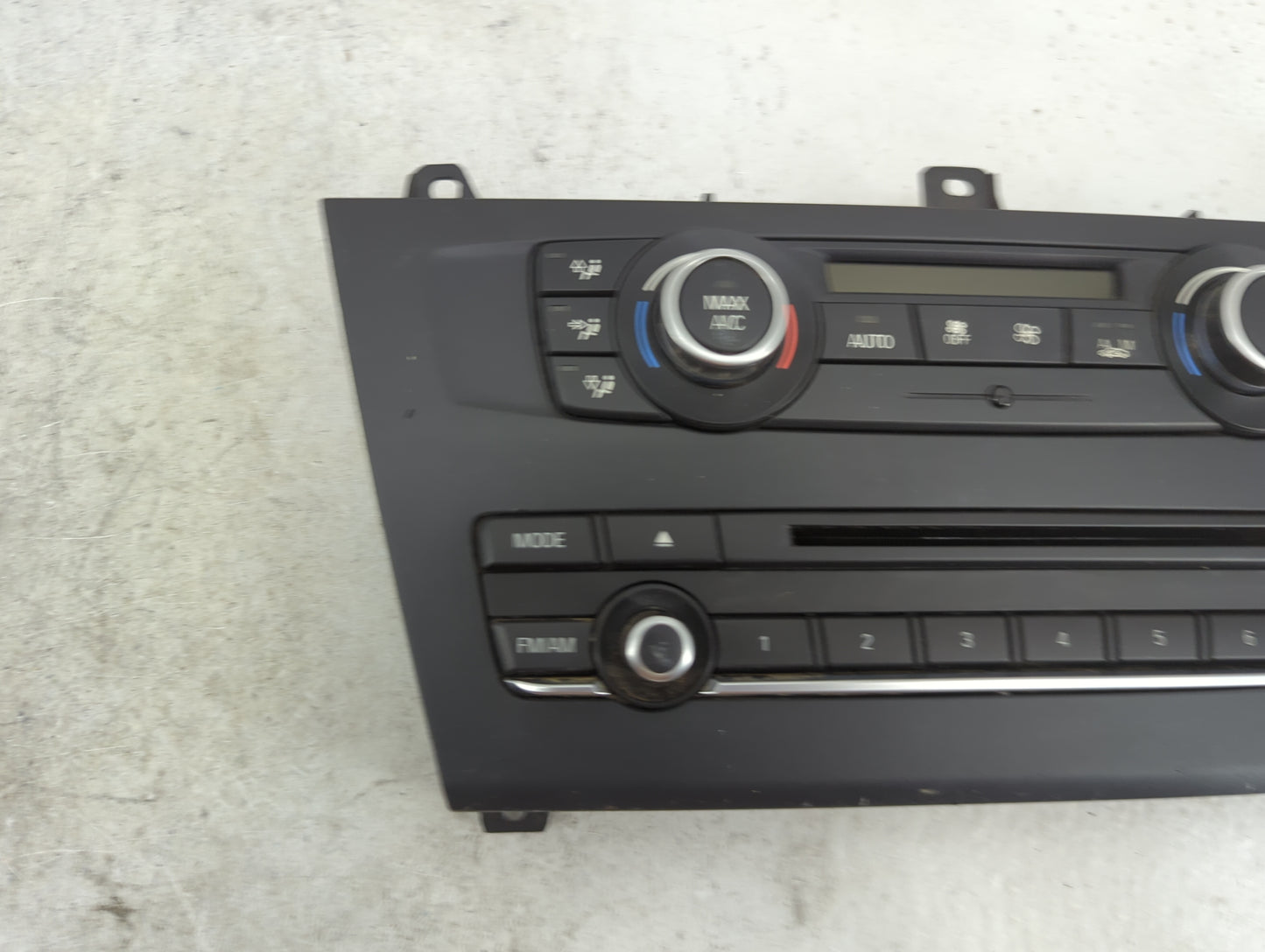 2011-2014 Bmw X3 Climate Control Module Temperature AC/Heater Replacement P/N:6411 9289957-01 6411 9269957-01 Fits OEM Used 