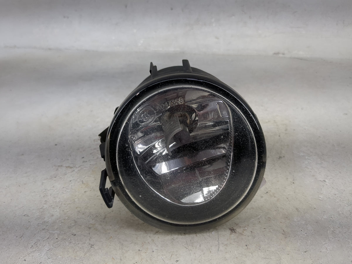 2011-2014 Bmw X3 Driver Left Oem Fog Light Lamp Black 1494277 - Oemusedautoparts1.com