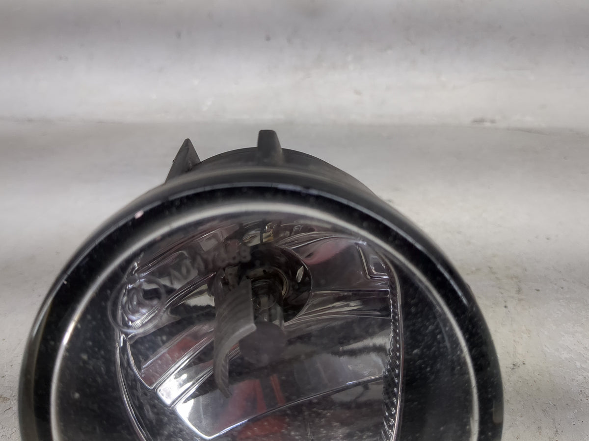 2011-2014 Bmw X3 Driver Left Oem Fog Light Lamp Black 1494277 - Oemusedautoparts1.com