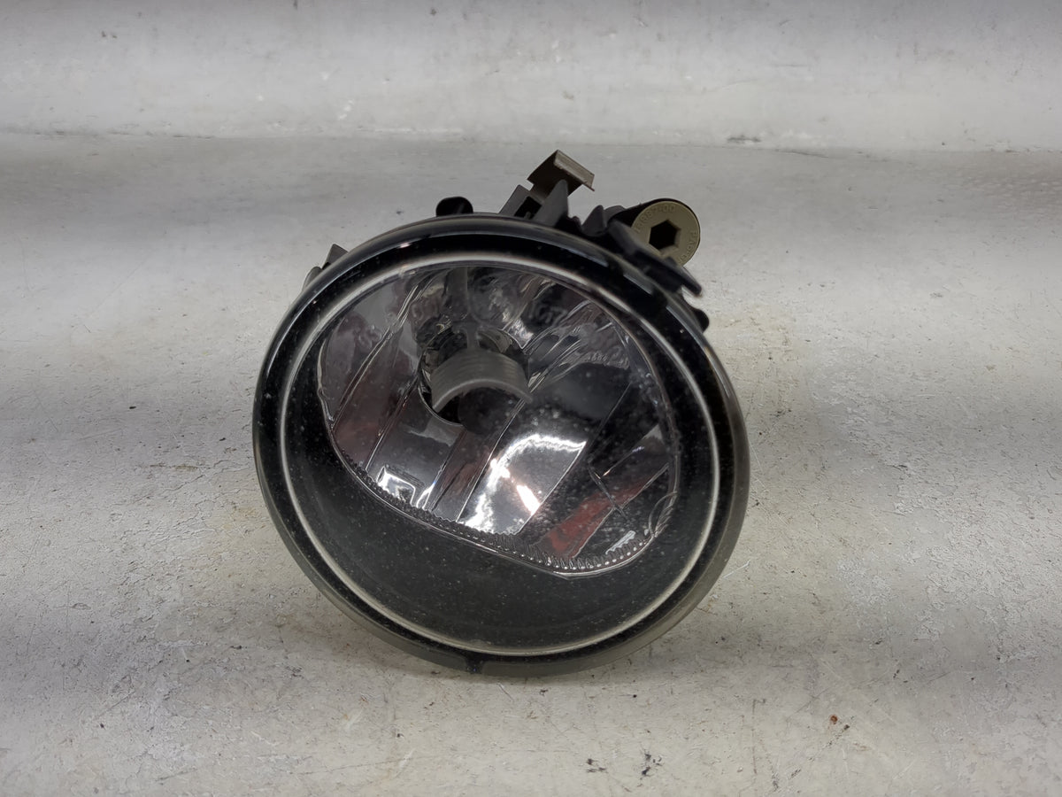 2011-2014 Bmw X3 Passenger Right Oem Fog Light Lamp Black 1494281 - Oemusedautoparts1.com