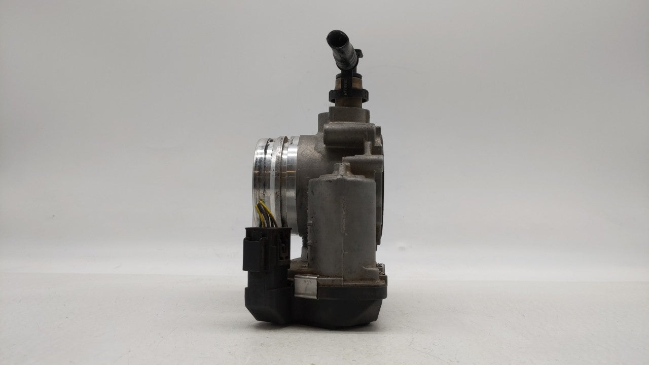 2013-2017 Bmw X3 Throttle Body P/N:A2C53355204 1354 7588625 Fits Fits 2012 2013 2014 2015 2016 2017 2018 OEM Used Auto Parts
