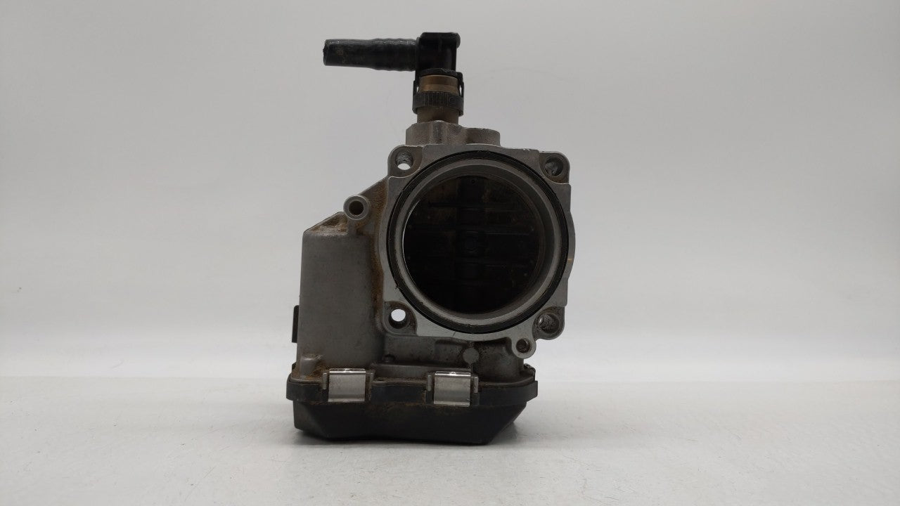 2013-2017 Bmw X3 Throttle Body P/N:A2C53355204 1354 7588625 Fits Fits 2012 2013 2014 2015 2016 2017 2018 OEM Used Auto Parts
