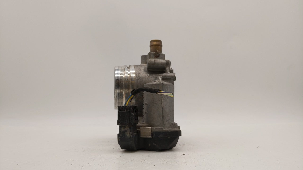 2013-2017 Bmw X3 Throttle Body P/N:A2C53355204 1354 7588625 Fits Fits 2012 2013 2014 2015 2016 2017 2018 OEM Used Auto Parts