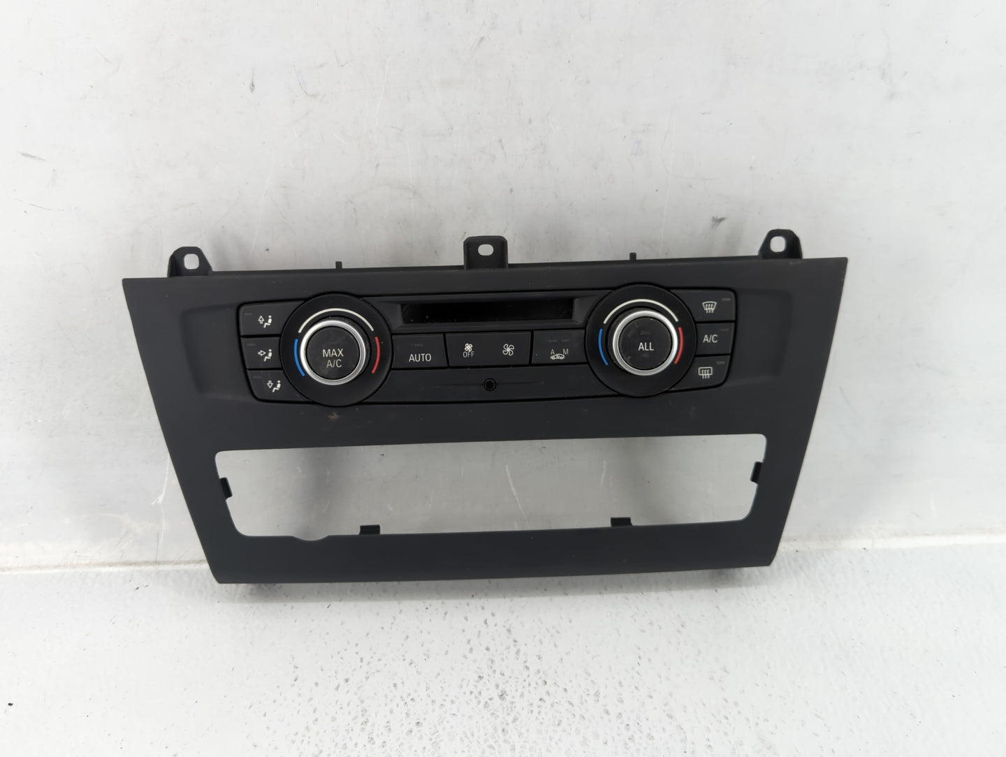 2011-2014 Bmw X3 Climate Control Module Temperature AC/Heater Replacement P/N:6411 9312721 01 Fits Fits 2011 2012 2013 2014 