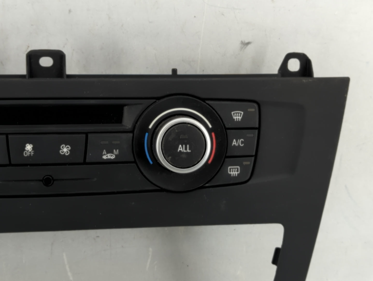 2011-2014 Bmw X3 Climate Control Module Temperature AC/Heater Replacement P/N:6411 9312721 01 Fits Fits 2011 2012 2013 2014 