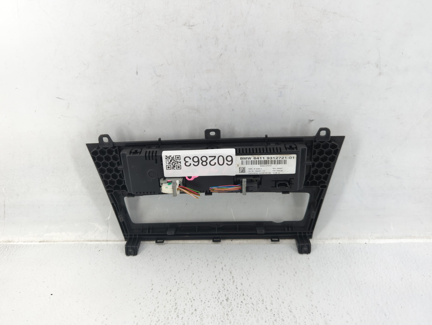 2011-2014 Bmw X3 Climate Control Module Temperature AC/Heater Replacement P/N:6411 9312721 01 Fits Fits 2011 2012 2013 2014 