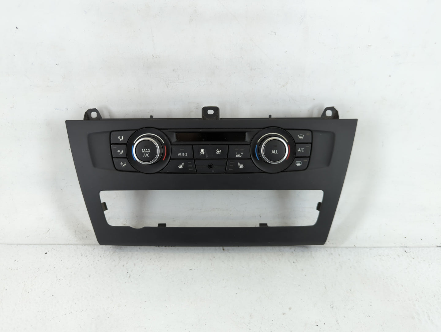 2013-2014 Bmw X3 Climate Control Module Temperature AC/Heater Replacement P/N:6411 9289958-01 Fits Fits 2013 2014 OEM Used A